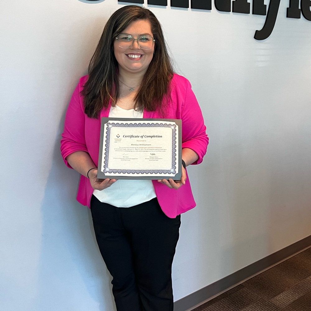 Meet your Posher, Monica